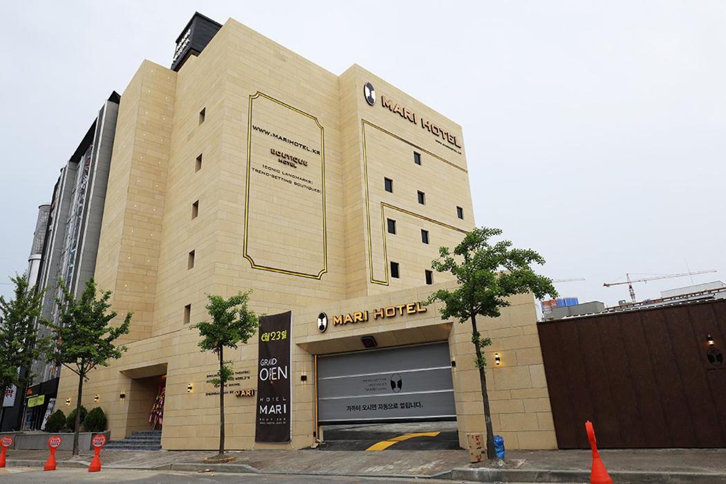 Mari Hotel Cshongdzsu Kültér fotó